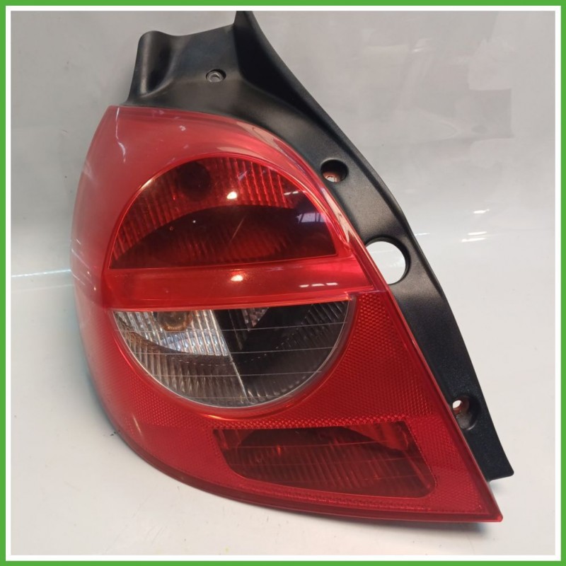 Fanale Fanalino Posteriore Sinistro SX VALEO RENAULT CLIO 3a Serie 8200459962 Usato