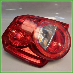 Fanale Fanalino Posteriore Sinistro SX SUNSANG CHEVROLET (DAEWOO) AVEO T250 95952066 Usato