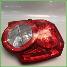 Fanale Fanalino Posteriore Destro DX SUNSANG CHEVROLET (DAEWOO) AVEO T250 95952067 Usato