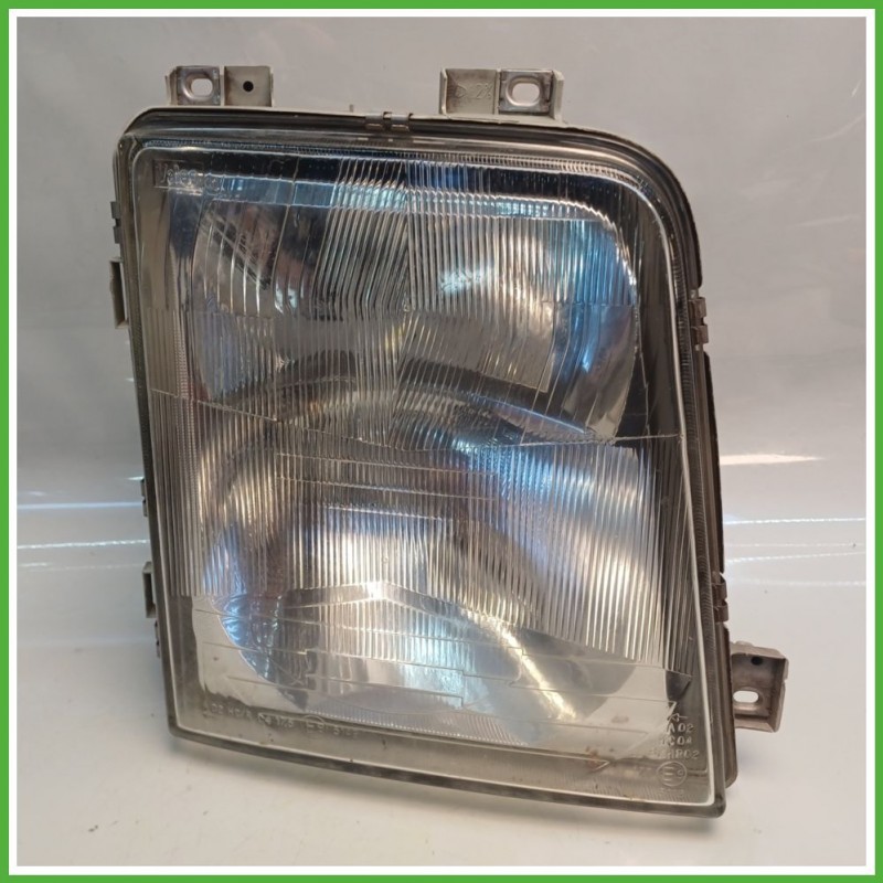 Faro Fanale Proiettore Anteriore Destro DX VALEO VOLKSWAGEN LT III 28-46 2D1941016 Usato