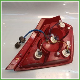 Fanale Fanalino Posteriore Sinistro SX CHEVROLET (DAEWOO) KALOS T200 96540268 Usato