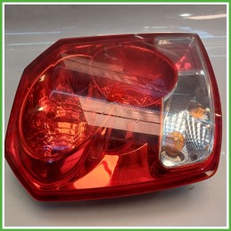 Fanale Fanalino Posteriore Sinistro SX CHEVROLET (DAEWOO) KALOS T200 96540268 Usato