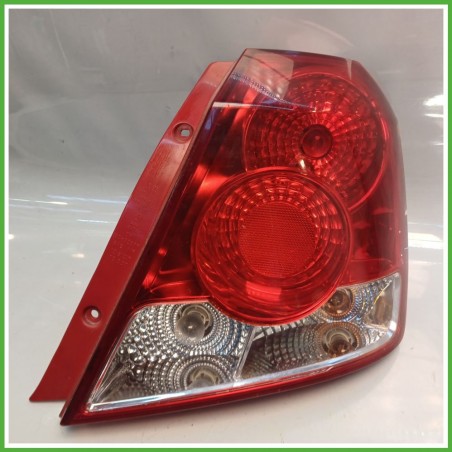 Fanale Fanalino Posteriore Destro DX CHEVROLET (DAEWOO) KALOS T200 96540269 Usato