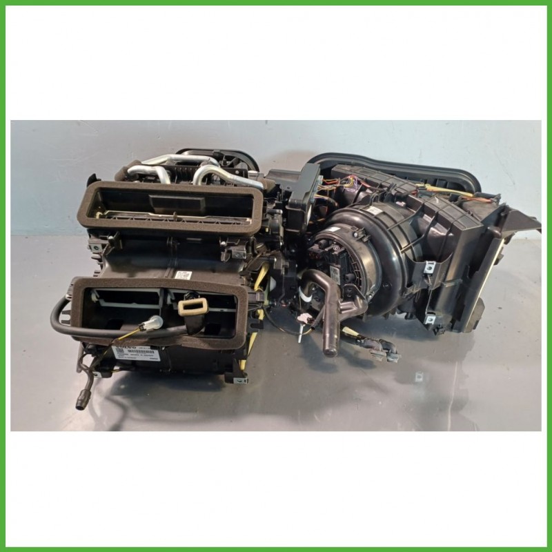 Scatola Evaporatore Ventilatore Climatizzatore VOLVO XC60 32275610 2021