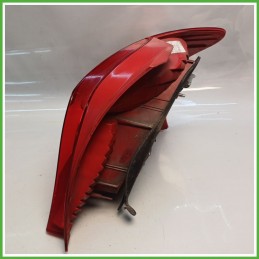 Fanale Fanalino Posteriore Sinistro SX KOITO TOYOTA YARIS 815610D110 Usato