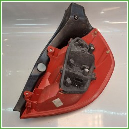 Fanale Fanalino Posteriore Sinistro SX VALEO RENAULT CLIO 3a Serie 8200886944 Usato