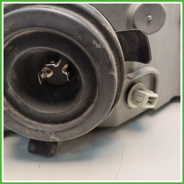 Faro Fanale Proiettore Anteriore Sinistro SX HELLA L142597-00 FIAT PUNTO 1a Serie 46402650 Usato