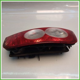 Fanale Fanalino Posteriore Destro DX NISSAN MICRA K12E 26550BC500 Usato