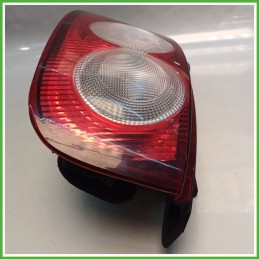 Fanale Fanalino Posteriore Destro DX NISSAN MICRA K12E 26550BC500 Usato