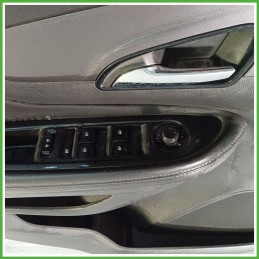 Rivestimento Porta Anteriore Sinistro SX OPEL MOKKA X 1.6 42643949 2016 FAURECIA