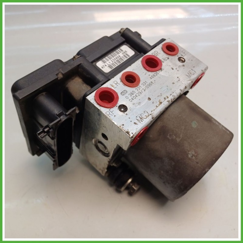 Centralina ABS Modulo Pompa BOSCH 0265800315 71719584 FIAT PUNTO 2U Originale Usato