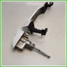Maniglia Porta Anteriore Sinistro SX KIA SPORTAGE 4a Serie 5 Porte 82651F1000 2018 2021