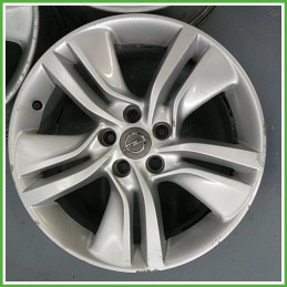 Cerchio Singolo in Lega OPEL MERIVA (S10) (dal 04/2010) 17 pollici 17" 7.0J 5x110 ET 35 originale usato al pz