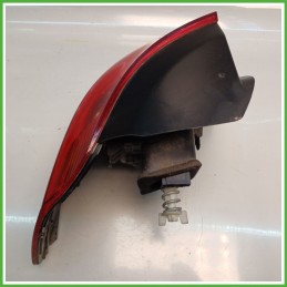 Fanale Fanalino Posteriore Destro DX HELLA 167.962-02 VOLKSWAGEN GOLF 5K/AJ 5K0945096N Usato