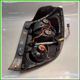 Fanale Fanalino Posteriore Sinistro SX SAMLIP CHEVROLET (DAEWOO) AVEO T300 95470359 Usato