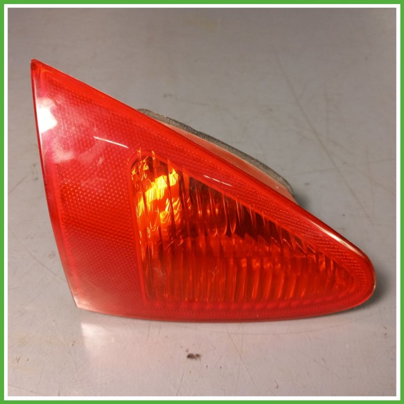 Fanale Fanalino Posteriore Sinistro SX OLSA 03.320.01.0 ALFA ROMEO 147 W8 46556346 Usato