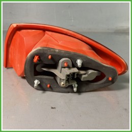 Fanale Fanalino Posteriore Sinistro SX OLSA 03.322.01.0 ALFA ROMEO 147 W8 46556349 Usato