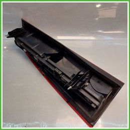 Fanale Fanalino Posteriore Destro DX HELLA RENAULT MASTER 265500023R Usato