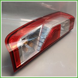 Fanale Fanalino Posteriore Destro DX HELLA RENAULT MASTER 265500023R Usato