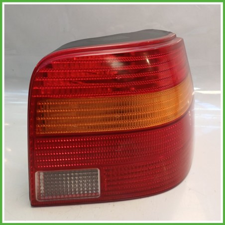 Fanale Fanalino Posteriore Destro DX MAGNETI MARELLI 37740748 VOLKSWAGEN GOLF 1J 1J6945096F Usato