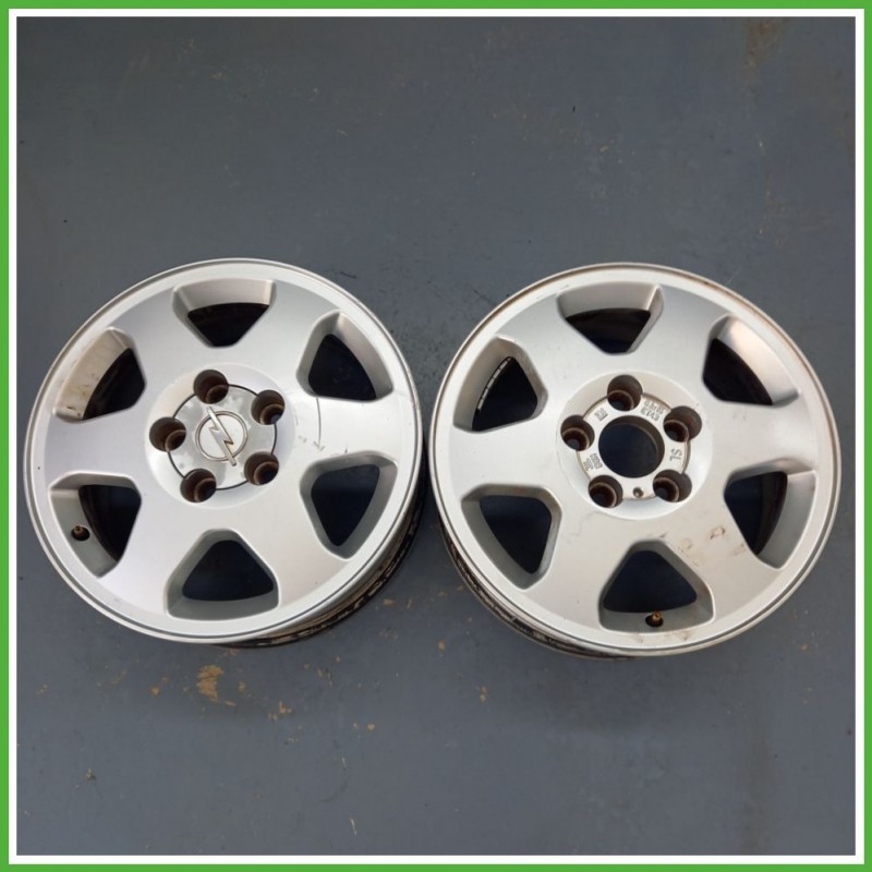 Cerchio Singolo in Lega OPEL ASTRA (A04) (dal 01/2004 al 03/2011) 15 pollici 15" 6.0J 5x110 ET 43 originale usato al pz