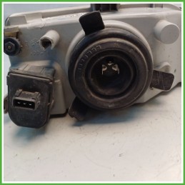 Faro Fanale Proiettore Anteriore Destro DX CARELLO 39770381 FIAT PUNTO 1a Serie 46402649 Usato