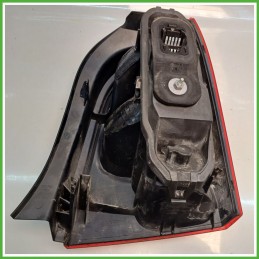 Fanale Fanalino Posteriore Sinistro SX HELLA 2VA965454-01 RENAULT TWINGO 2a Serie 8200387888 Usato