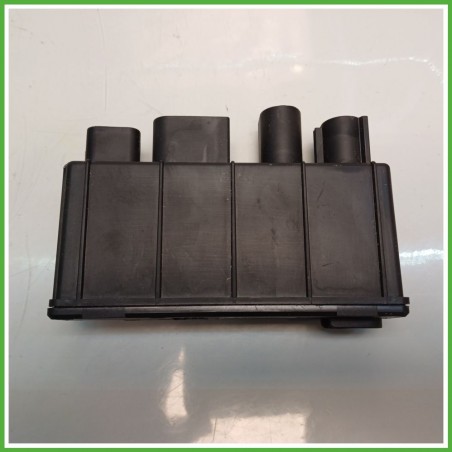 Centralina BCM Control Module BMW Serie 2 Act.Tourer ibrida F45 8647841-03 2016 2018