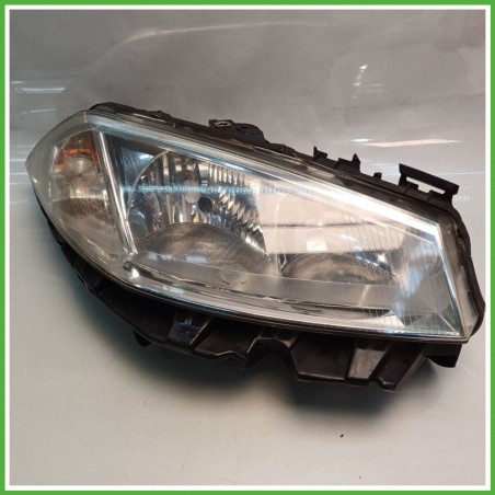 Faro Fanale Proiettore Anteriore Destro DX VALEO 89307000 RENAULT MEGANE 2a Serie 260103726R Usato