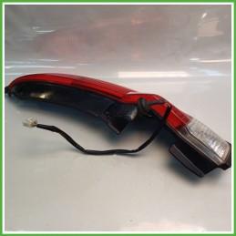 Fanale Fanalino Posteriore Destro DX KOITO 220-51672 DAIHATSU TERIOS 1a Serie 8155087405000 Usato