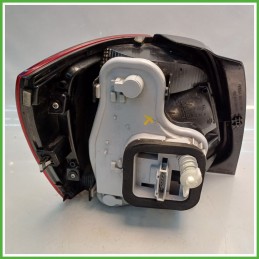 Fanale Fanalino Posteriore Destro DX VISTEON VOLKSWAGEN POLO 6R 6R0945096AH Usato