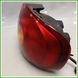 Fanale Fanalino Posteriore Destro DX SAMLIP 03-2050-8333 CHEVROLET (DAEWOO) MATIZ M100 96507735 Usato