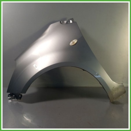 Parafango Anteriore Sinistra SX SUZUKI SPLASH Berlina 2008 2015 GRIGIO ZCD Originale Usato
