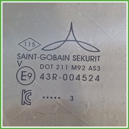 Cristallo Laterale Scendente Posteriore Sinistro SX RENAULT CAPTUR 2A SERIE PLUG-IN 823005163R 2020 SAINT-GOBAIN