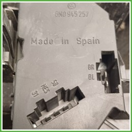 Fanale Fanalino Posteriore Sinistro SX HELLA VOLKSWAGEN POLO 3a Serie 6N0945095 Usato