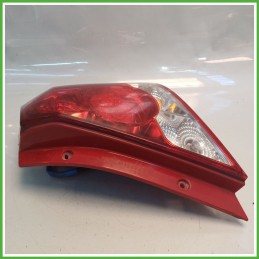 Fanale Fanalino Posteriore Destro DX CHEVROLET (DAEWOO) KALOS T200 96540269 Usato