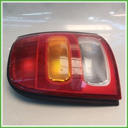 Fanale Fanalino Posteriore Destro DX NISSAN MICRA K11E 265506F600 Usato