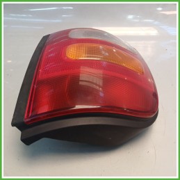 Fanale Fanalino Posteriore Destro DX NISSAN MICRA K11E 265506F600 Usato
