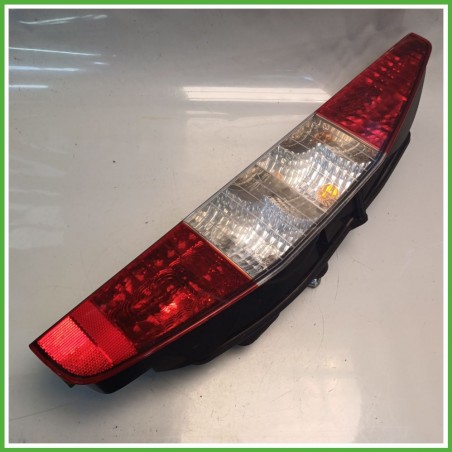Fanale Fanalino Posteriore Destro DX MAGNETI MARELLI 040600999000 FIAT DOBLO 2W 51755144 Usato