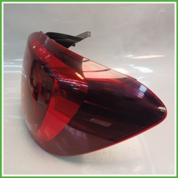 Fanale Fanalino Posteriore Destro DX VALEO 90113189 DACIA SANDERO 2a Serie 265506147R Usato