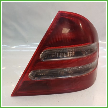 Fanale Fanalino Posteriore Destro DX ULO MERCEDES-BENZ Classe C W/S203 A2038202064 Usato