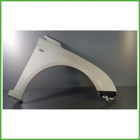 Parafango Anteriore Destra DX CHEVROLET (DAEWOO) CRUZE J300 2009 2014 BIANCO Originale Usato
