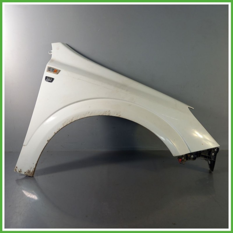 Parafango Anteriore Destra DX OPEL ASTRA A04 Station Wagon 2004 2011 BIANCO GAZ Originale Usato