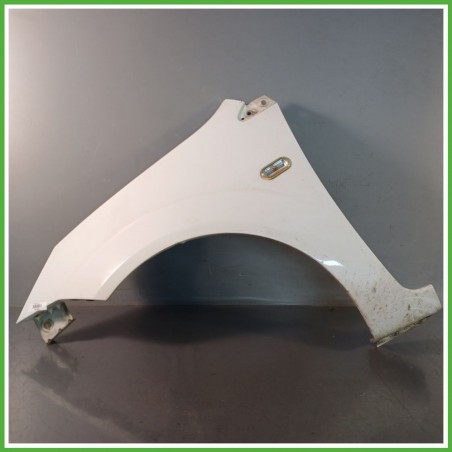 Parafango Anteriore Sinistra SX FORD FIESTA CBK Berlina 2005 2008 BIANCO FROZEN WHITE Originale Usato