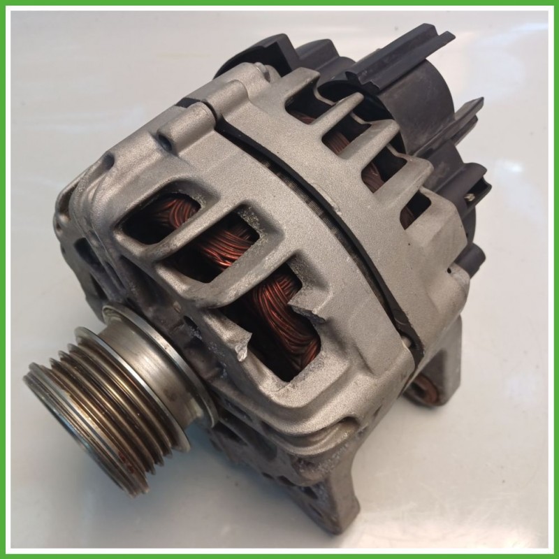 Alternatore VALEO NRG9S017 DACIA SANDERO 2a Serie 231000387R