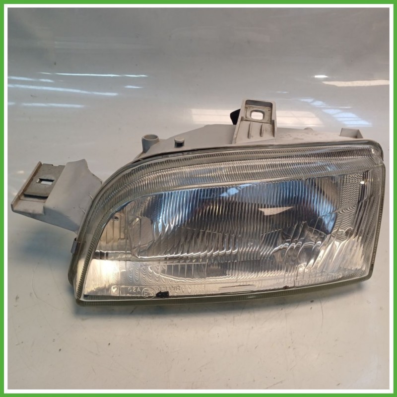 Faro Fanale Proiettore Anteriore Sinistro SX CARELLO 36470748 FIAT PUNTO CABRIO 1C 46402650 Usato