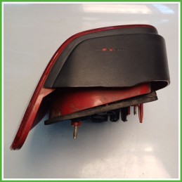 Fanale Fanalino Posteriore Destro DX HELLA VOLKSWAGEN POLO 9N 6Q6945096Q Usato