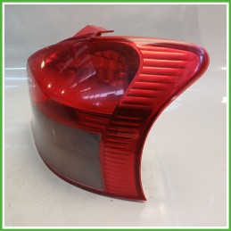 Fanale Fanalino Posteriore Destro DX KOITO TOYOTA YARIS 815510D110 Usato