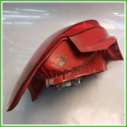 Fanale Fanalino Posteriore Destro DX KOITO TOYOTA YARIS 815510D110 Usato
