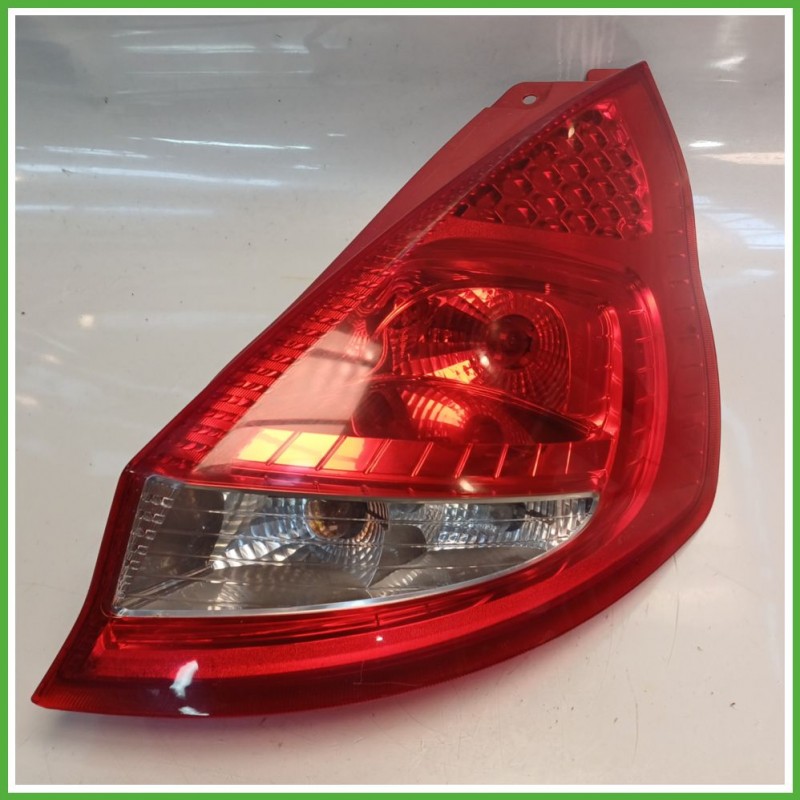 Fanale Fanalino Posteriore Destro DX FOMOCO 8A61-13404-A FORD FIESTA CB1 1877010 Usato